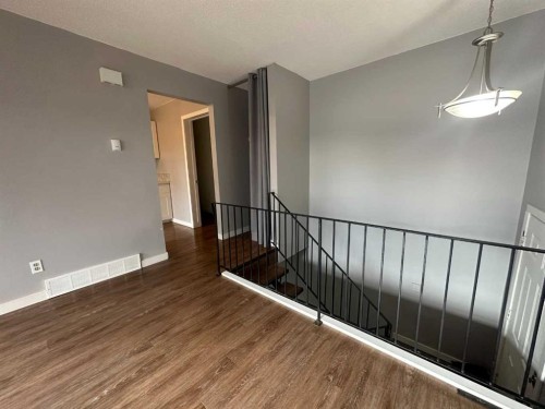 6323 59 Avenue, Red Deer, AB - Indoor Photo Showing Other Room