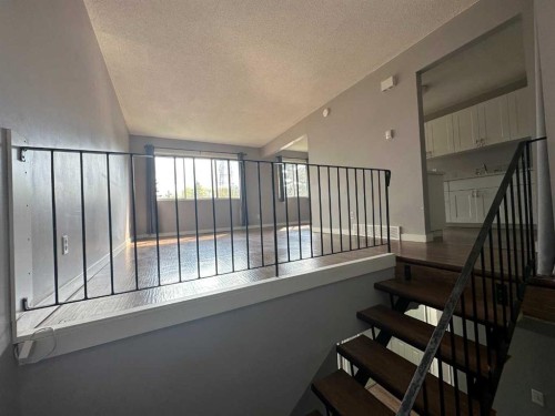 6323 59 Avenue, Red Deer, AB - Indoor Photo Showing Other Room