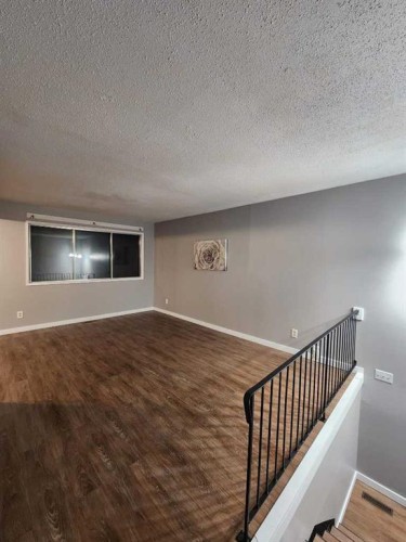 6323 59 Avenue, Red Deer, AB - Indoor Photo Showing Other Room