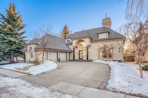 42 Woodhaven Crescent Sw, Calgary, AB - Outdoor