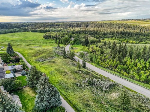 42 Woodhaven Crescent Sw, Calgary, AB - Outdoor With View