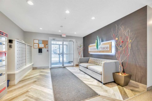 119-10 Walgrove Se, Calgary, AB - Indoor Photo Showing Other Room