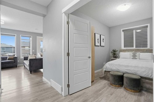 58 Howse Mount Ne, Calgary, AB - Indoor Photo Showing Bedroom