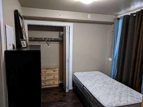 1324 1 Street Sw, Calgary, AB - Indoor