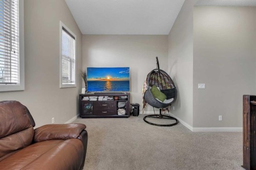 1564 Copperfield Boulevard Se, Calgary, AB - Indoor