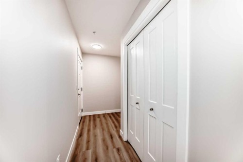 8206-1802 Mahogany Boulevard Se, Calgary, AB - Indoor Photo Showing Other Room