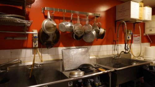 2128 Crowchild Trail Nw, Calgary, AB 