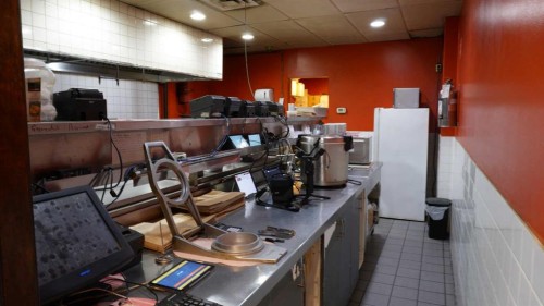 2128 Crowchild Trail Nw, Calgary, AB 