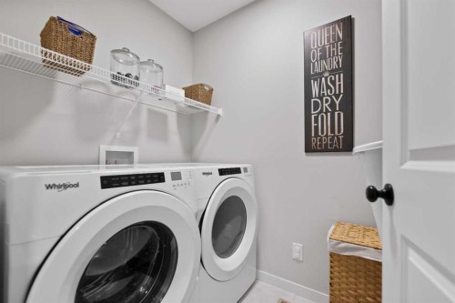 149 Dawson Circle, Chestermere, AB - Indoor Photo Showing Laundry Room