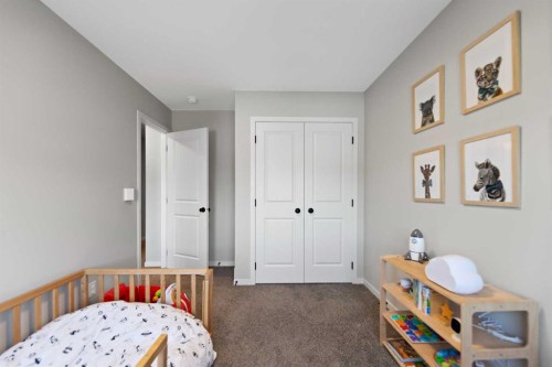 149 Dawson Circle, Chestermere, AB - Indoor Photo Showing Bedroom