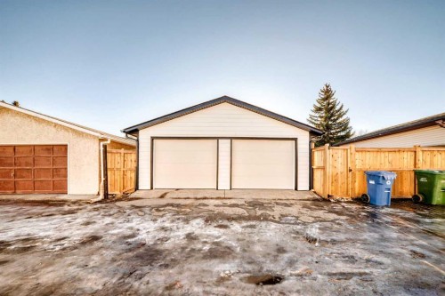116 Rundlecairn Rise Ne, Calgary, AB - Outdoor With Exterior