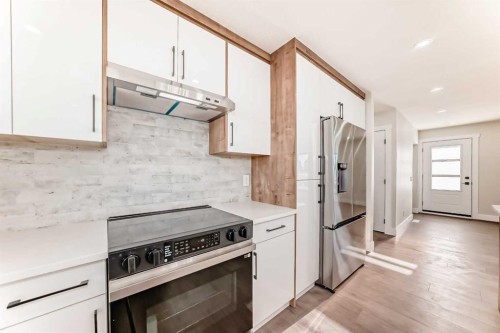116 Rundlecairn Rise Ne, Calgary, AB - Indoor Photo Showing Kitchen