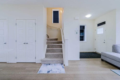 117 Midtown Close Sw, Airdrie, AB - Indoor Photo Showing Other Room