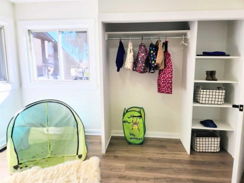 406 8 Avenue Se, High River, AB - Indoor