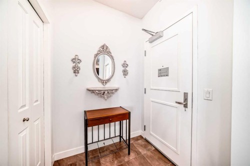 216-1005B Westmount Drive, Strathmore, AB - Indoor Photo Showing Other Room