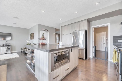 54 Chaparral Valley Square Se, Calgary, AB - Indoor Photo Showing Kitchen With Stainless Steel Kitchen