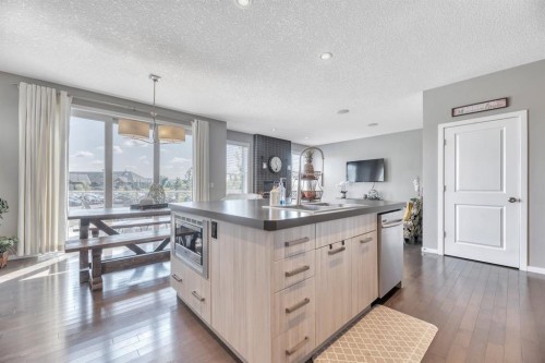 54 Chaparral Valley Square Se, Calgary, AB - Indoor Photo Showing Kitchen