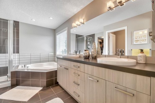 54 Chaparral Valley Square Se, Calgary, AB - Indoor Photo Showing Bathroom