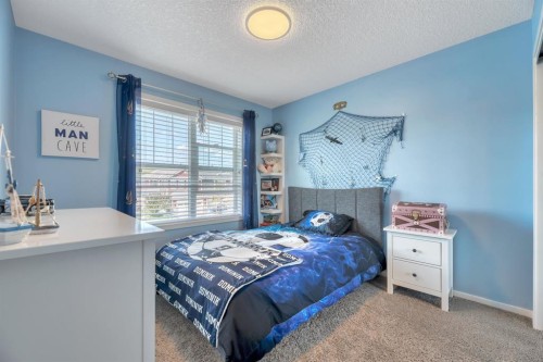54 Chaparral Valley Square Se, Calgary, AB - Indoor Photo Showing Bedroom