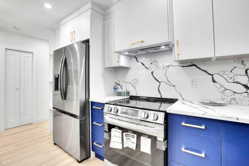 52 Franklin Drive Se, Calgary, AB - Indoor Photo Showing Kitchen