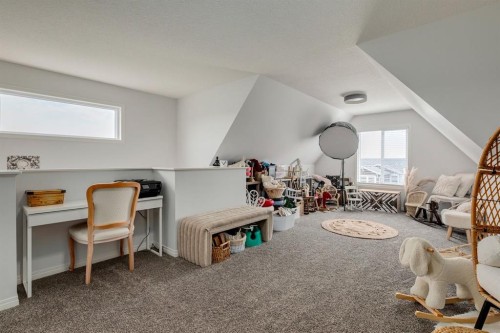 53 Seton Manor Se, Calgary, AB - Indoor