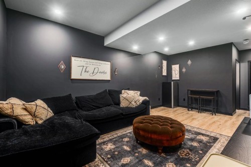 53 Seton Manor Se, Calgary, AB - Indoor Photo Showing Other Room