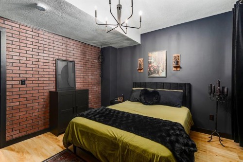 53 Seton Manor Se, Calgary, AB - Indoor Photo Showing Bedroom