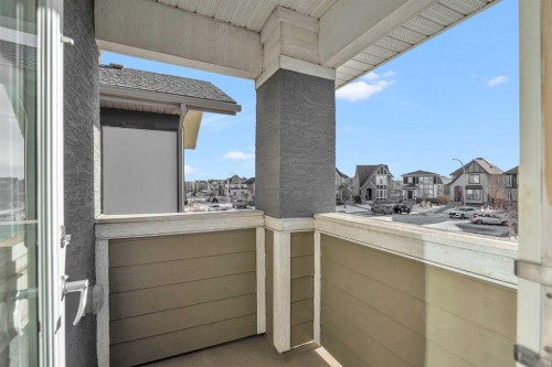 166 Marquis Heights Se, Calgary, AB - Outdoor With Exterior