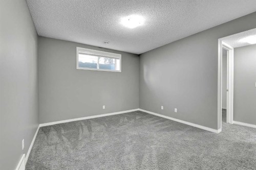166 Marquis Heights Se, Calgary, AB - Indoor Photo Showing Other Room