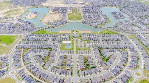 166 Marquis Heights Se, Calgary, AB - Other