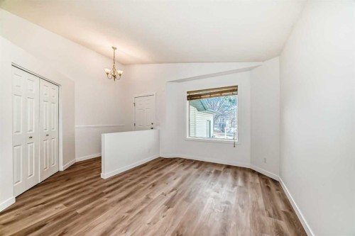 16218 Shawbrooke Road Sw, Calgary, AB - Indoor Photo Showing Other Room