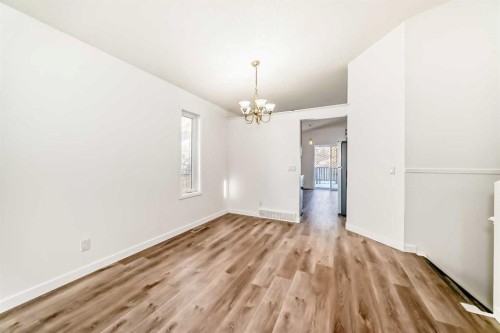 16218 Shawbrooke Road Sw, Calgary, AB - Indoor Photo Showing Other Room