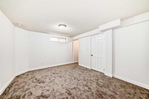 16218 Shawbrooke Road Sw, Calgary, AB - Indoor Photo Showing Other Room