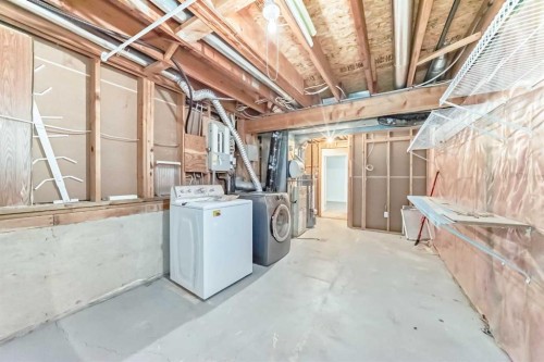 16218 Shawbrooke Road Sw, Calgary, AB - Indoor Photo Showing Laundry Room