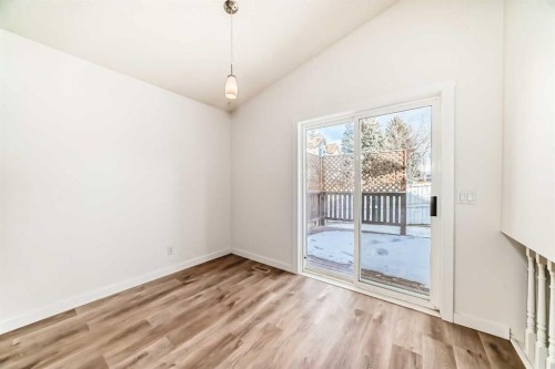 16218 Shawbrooke Road Sw, Calgary, AB - Indoor Photo Showing Other Room