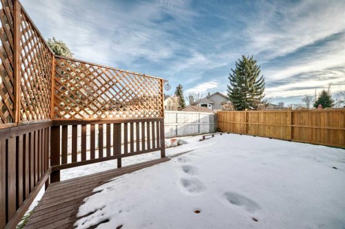 16218 Shawbrooke Road Sw, Calgary, AB - Outdoor