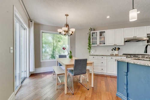 219 Chapalina Place Se, Calgary, AB - Indoor