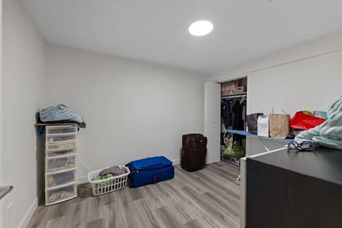 892 Abbotsford Drive Ne, Calgary, AB - Indoor