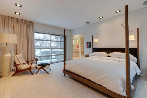 3033 1 Street Sw, Calgary, AB - Indoor Photo Showing Bedroom