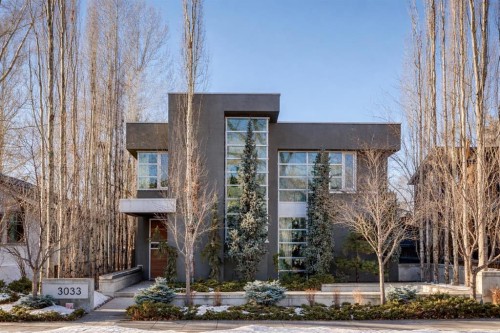 3033 1 Street Sw, Calgary, AB - Outdoor