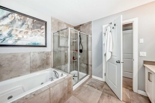 512 Baysprings Lane Sw, Airdrie, AB - Indoor Photo Showing Bathroom