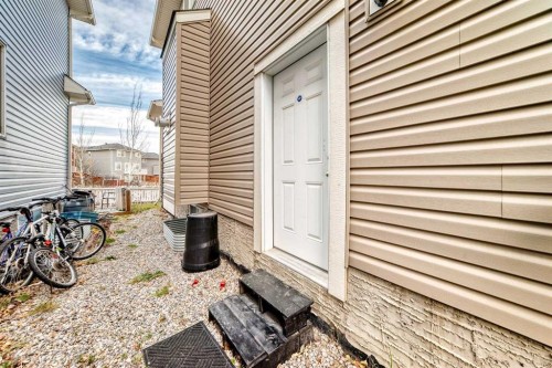 512 Baysprings Lane Sw, Airdrie, AB - Outdoor