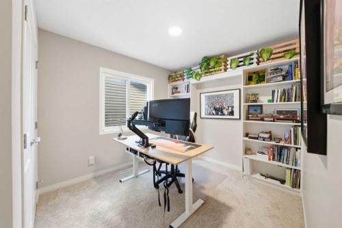 24 Legacy Glen View Se, Calgary, AB - Indoor Photo Showing Office