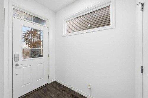 24 Legacy Glen View Se, Calgary, AB - Indoor Photo Showing Other Room