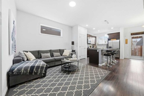 24 Legacy Glen View Se, Calgary, AB - Indoor Photo Showing Living Room