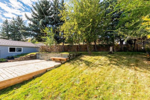 328 Cantrell Place Sw, Calgary, AB - Outdoor