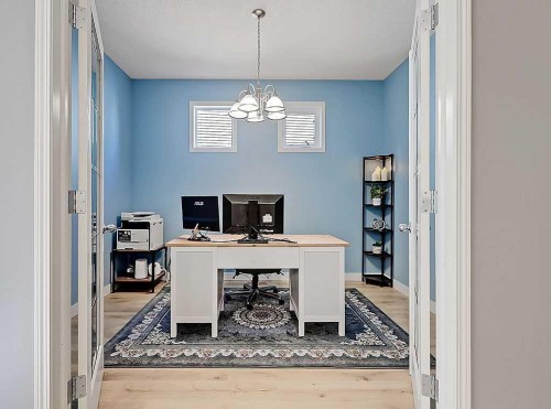 788 New Brighton Drive Se, Calgary, AB - Indoor Photo Showing Office