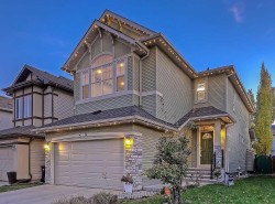 788 New Brighton Drive SE Calgary, AB T2Z 0Z8