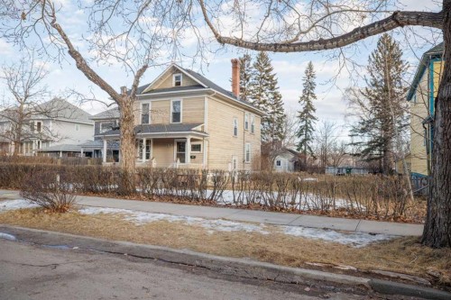 1016 8 Avenue Se, Calgary, AB - Outdoor