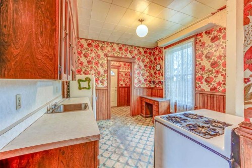 1016 8 Avenue Se, Calgary, AB - Indoor